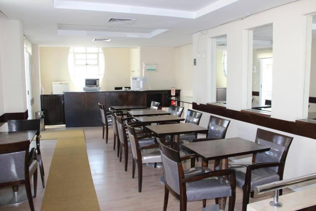 De Luxe Apartment In Copacabana - Rio de Janeiro — Photos 3